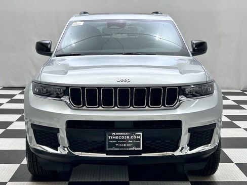 New 2026 Jeep Grand Cherokee L Laredo AWD/4WD image 3