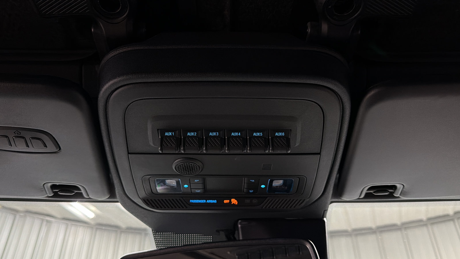 Used 2024 Ford Bronco Wildtrak AWD/4WD image 33