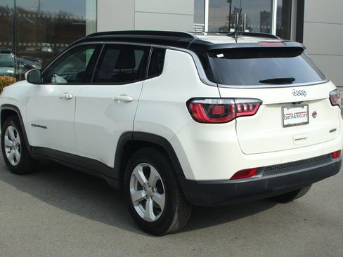 Used 2019 Jeep Compass Latitude w/ Popular Equipment Group image 11