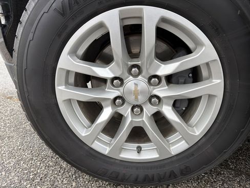 Used 2023 Chevrolet Tahoe LT image 21