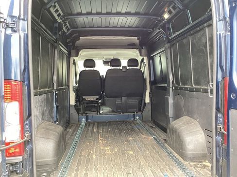 Used 2022 RAM ProMaster 2500 image 4