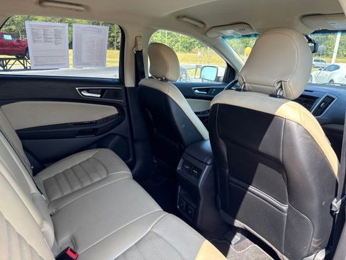 Used 2015 Ford Edge SEL w/ Equipment Group 201A image 15