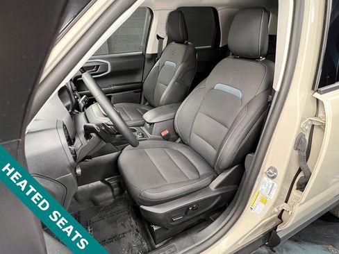 Used 2024 Ford Bronco Sport Badlands image 3