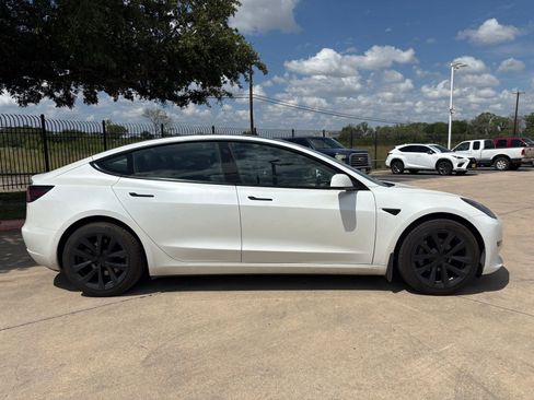 Used 2021 Tesla Model 3 Long Range AWD/4WD image 2