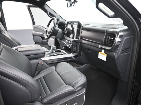 New 2026 Ford F150 Platinum w/ Equipment Group 700A Standard image 24