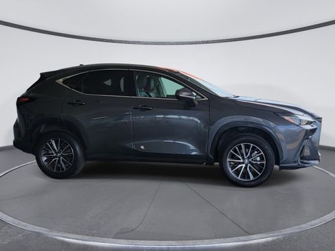 Used 2022 Lexus NX 250 FWD w/ Towing Package (2000 Lbs) image 2
