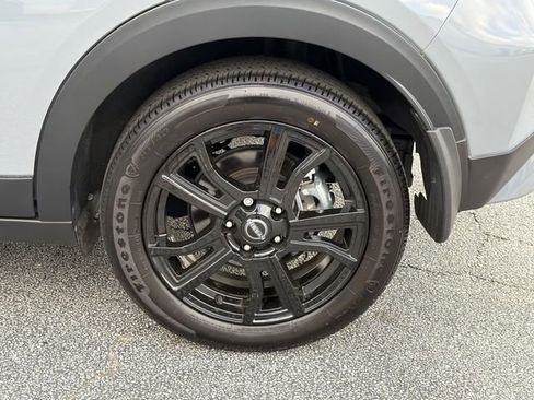 Certified 2024 Nissan Kicks SR w/ SR Premium Package image 31