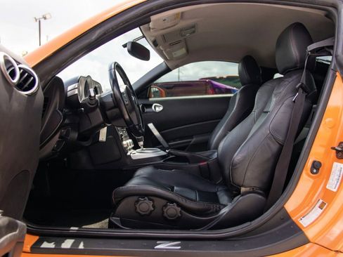 Used 2007 Nissan 350Z Grand Touring w/ Cargo Convenience Pkg RWD image 22