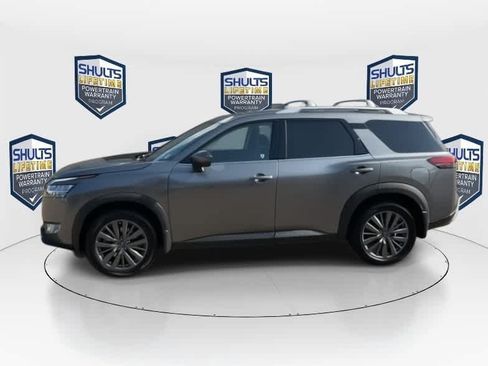 Used 2024 Nissan Pathfinder SL w/ SL Premium Package AWD/4WD image 5
