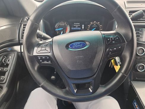 Used 2016 Ford Explorer 4WD Police Interceptor image 13