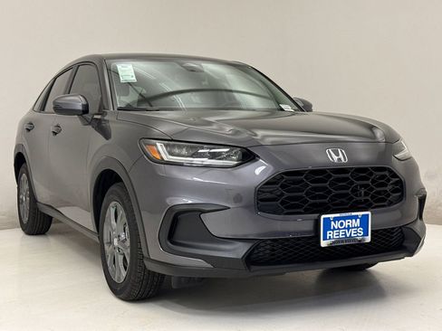 New 2026 Honda HR-V LX image 4