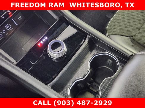 Used 2025 Jeep Grand Cherokee Altitude AWD/4WD image 15