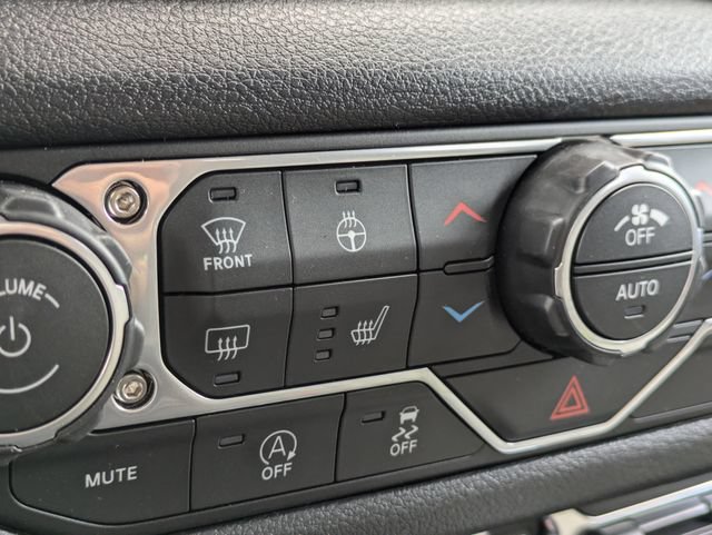 New 2026 Jeep Gladiator Sport AWD/4WD image 23