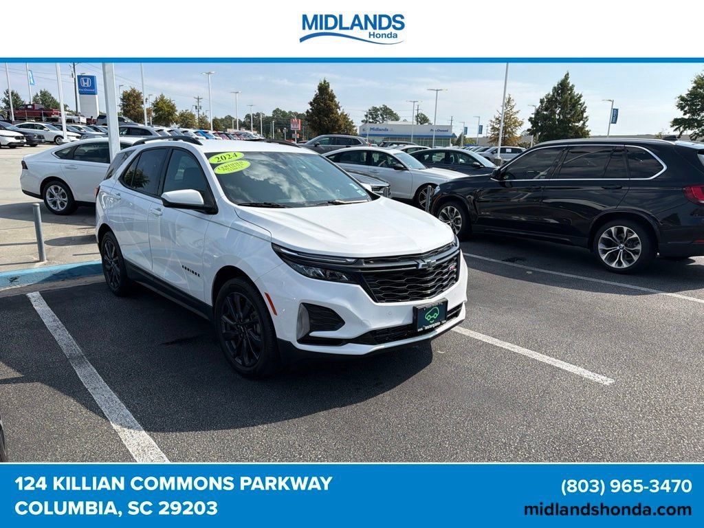 Used 2024 Chevrolet Equinox RS w/ LPO, Floor Liner Package FWD image 4