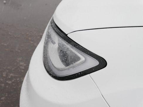 Used 2024 Chrysler Pacifica Limited w/ S Appearance Package image 16