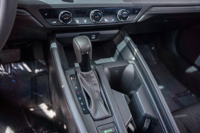 Used 2025 Honda Accord SE image 25
