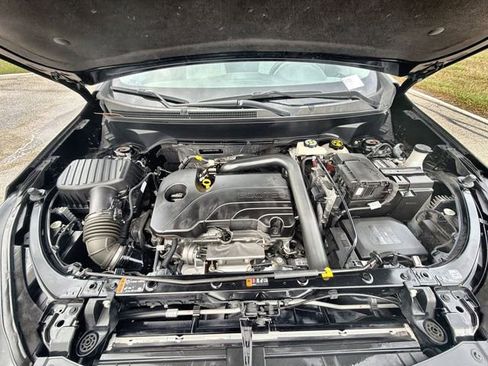 Certified 2024 Chevrolet Equinox LT image 29