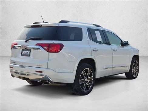 Used 2017 GMC Acadia Denali w/ Technology Package AWD/4WD image 5
