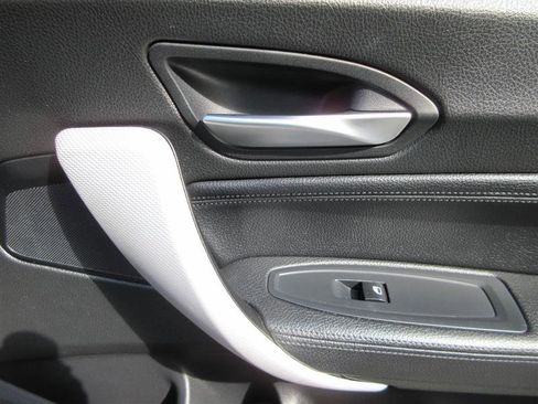 Used 2016 BMW M235i Coupe w/ Technology Package image 25