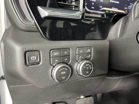 New 2026 GMC Sierra 1500 SLT w/ SLT Premium Plus Package image 35