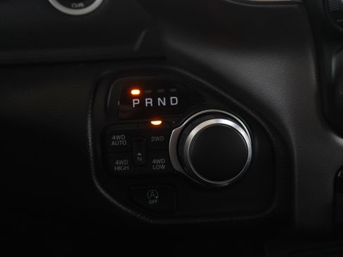 Used 2019 RAM 1500 Big Horn AWD/4WD image 22
