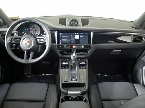 Used 2026 Porsche Macan S AWD/4WD image 22