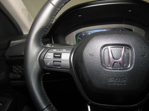 Certified 2023 Honda Accord EX-L image 5
