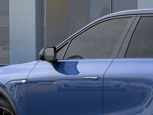 New 2026 Cadillac Lyriq Signature Sport image 12