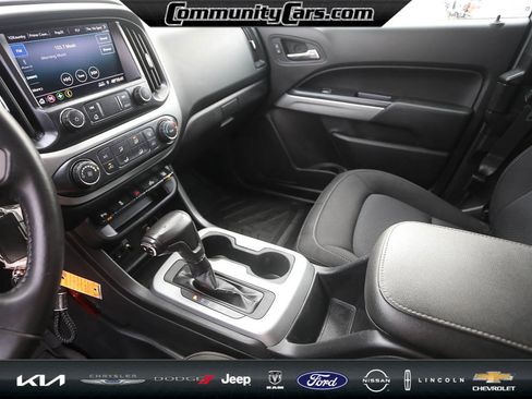Used 2021 Chevrolet Colorado LT w/ Fleet Safety Package image 21