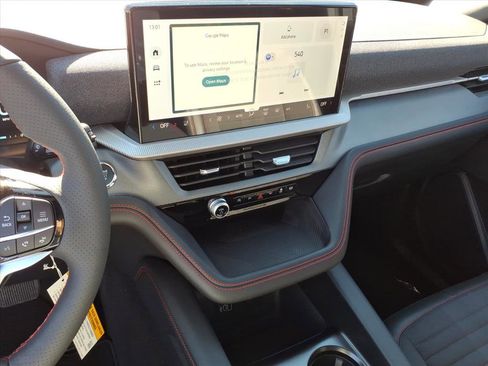 New 2026 Ford Explorer ST-Line image 17