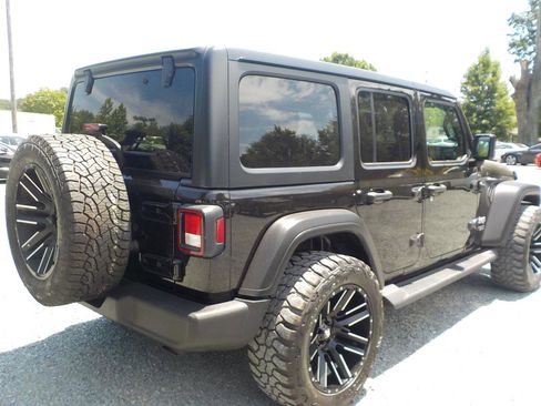 Used 2020 Jeep Wrangler Unlimited Sport S AWD/4WD image 5