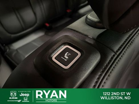 New 2026 Jeep Grand Wagoneer L Limited AWD/4WD image 63