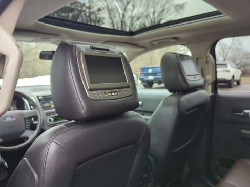 Used 2010 Ford Edge Limited image 33