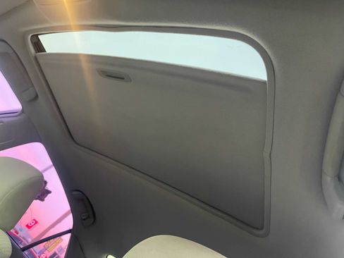 Used 2007 Toyota Camry LE image 19