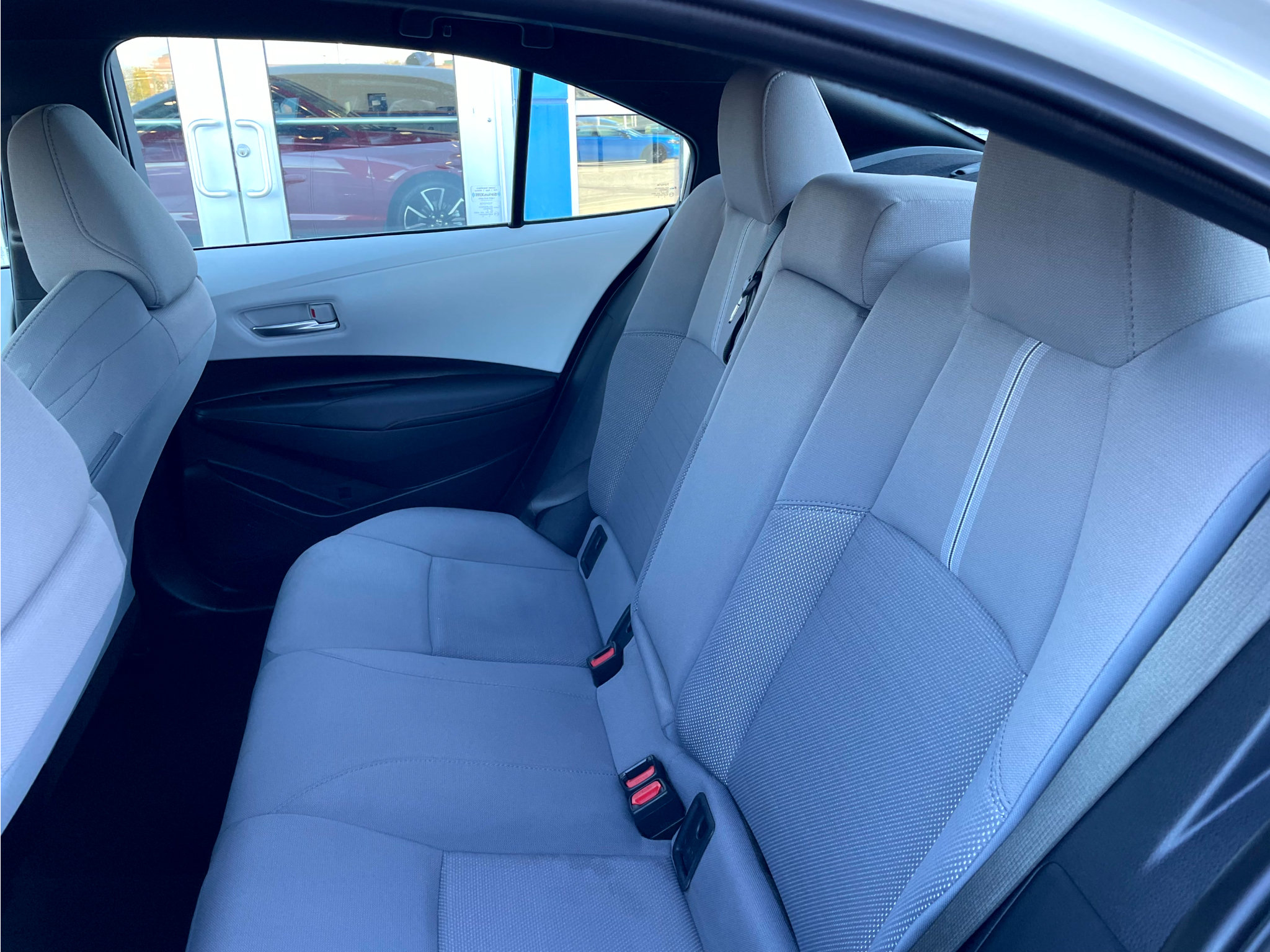 Used 2023 Toyota Corolla SE FWD image 9
