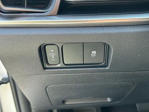 New 2025 Kia Sorento LX image 14