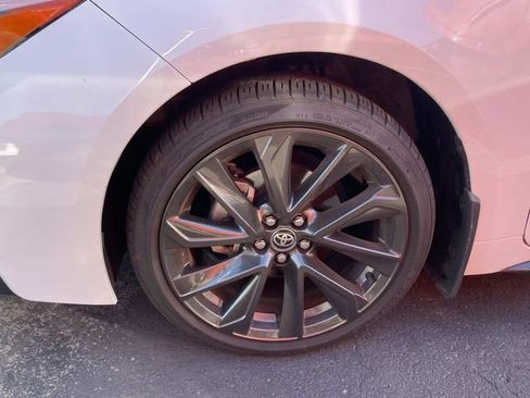 Used 2025 Toyota Corolla SE image 8