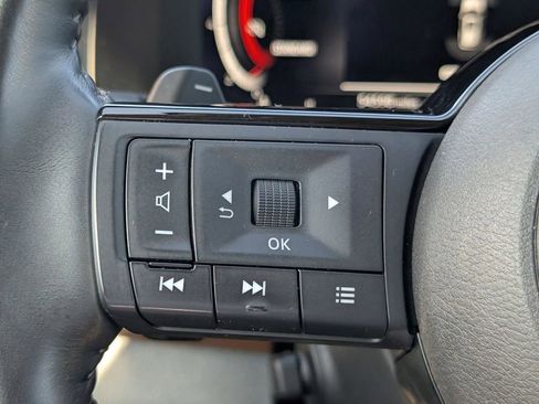 Used 2022 Nissan Pathfinder Platinum w/ Cargo Package image 23