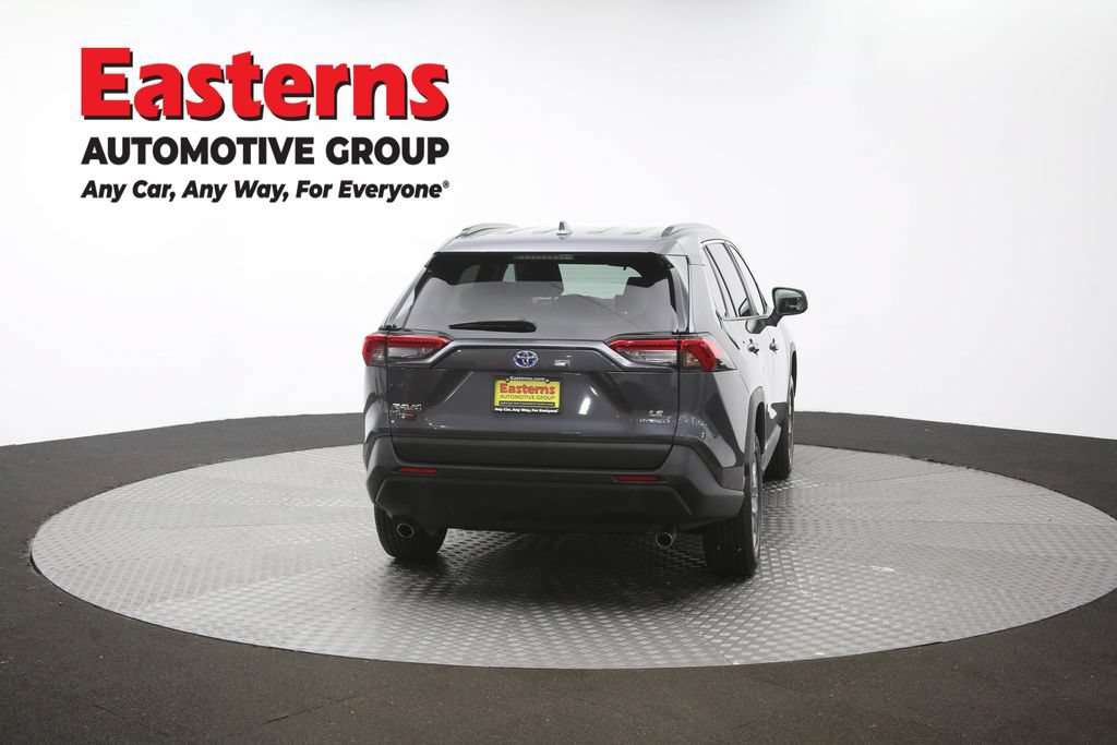 Used 2023 Toyota RAV4 LE AWD/4WD image 38