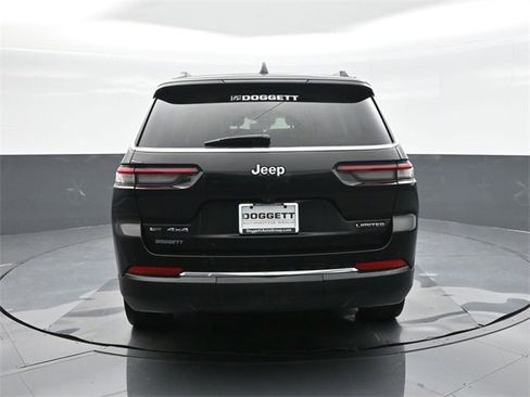 Used 2021 Jeep Grand Cherokee L Limited image 11