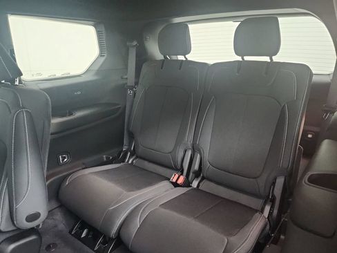 New 2026 Jeep Grand Cherokee L Laredo AWD/4WD image 30