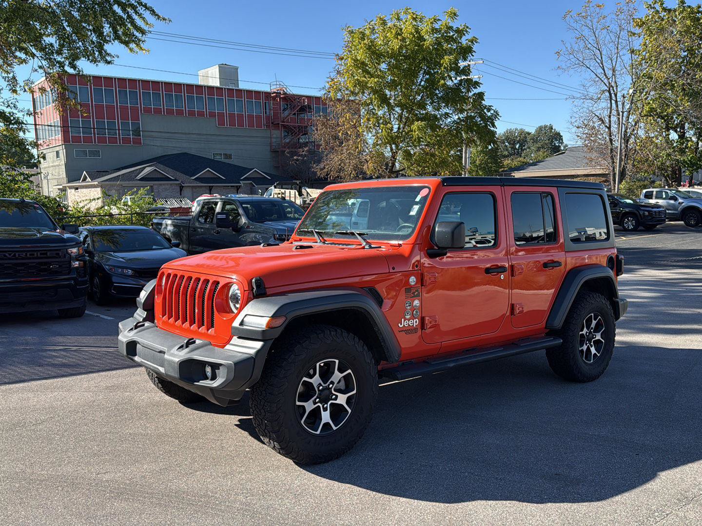 Used 2018 Jeep Wrangler Unlimited Sport S AWD/4WD image 7