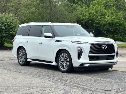 Used 2025 INFINITI QX80 Luxe AWD/4WD image 1