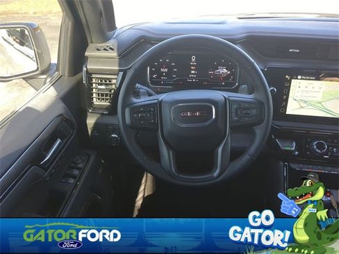 Used 2025 GMC Sierra 1500 AT4 w/ AT4 Premium Package image 18