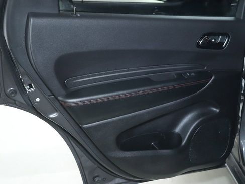 Used 2025 Dodge Durango GT image 13