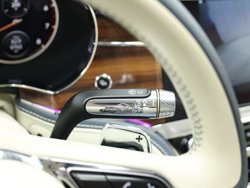 Used 2020 Bentley Flying Spur W12 w/ First Edition Specification AWD/4WD image 29