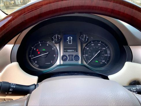 Used 2018 Lexus GX 460 Premium w/ Premium Package AWD/4WD image 24