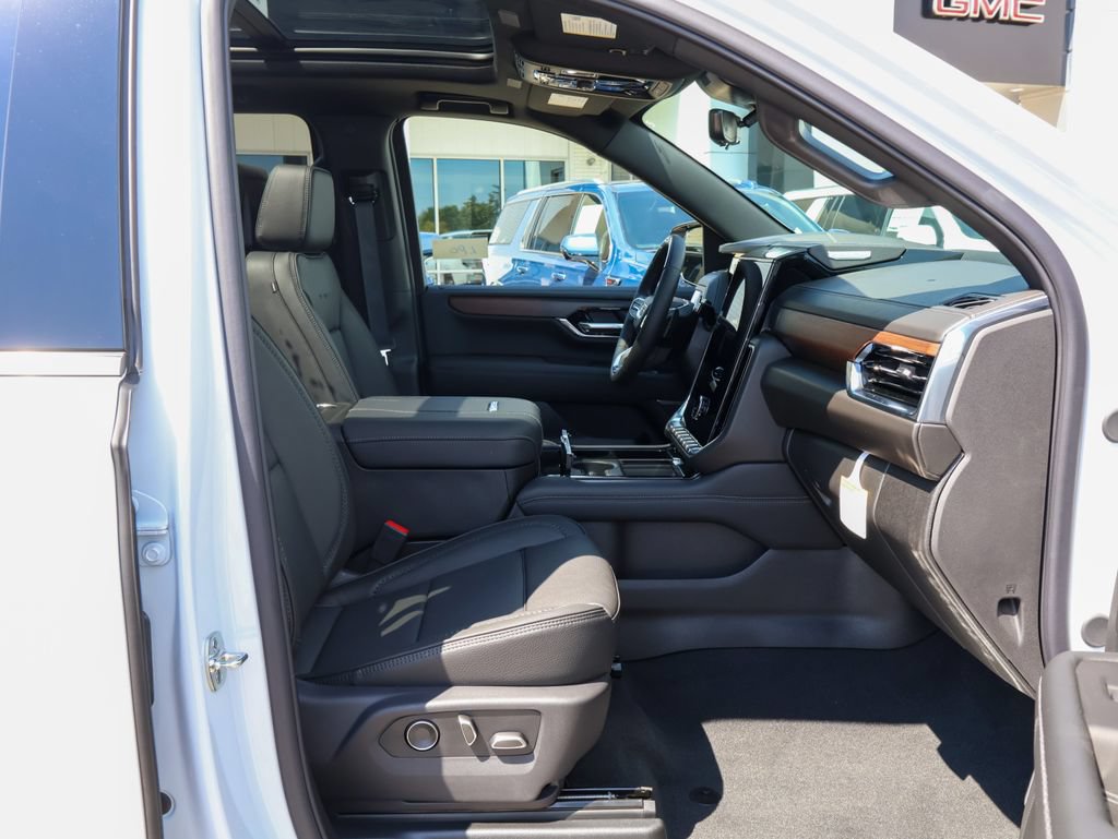New 2026 GMC Yukon XL Denali w/ Denali Reserve Package AWD/4WD image 18