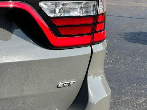 Used 2023 Dodge Durango GT AWD/4WD image 9