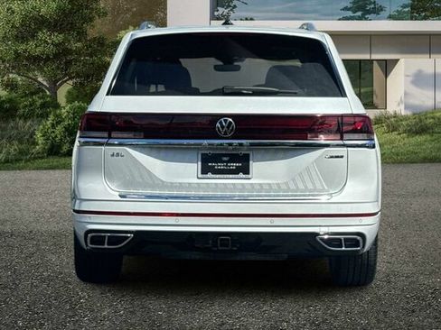 Used 2025 Volkswagen Atlas SEL Premium R-Line AWD/4WD image 5